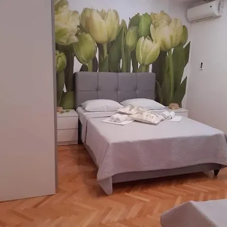 Tatijana Holiday Apartments Makarska Exterior photo