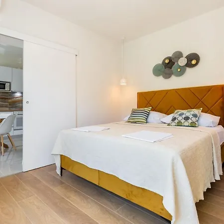 Tatijana Holiday Apartments Makarska Exterior photo