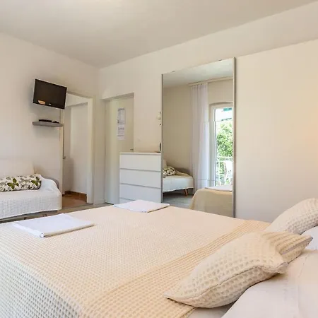 Tatijana Holiday Apartments Makarska Exterior photo