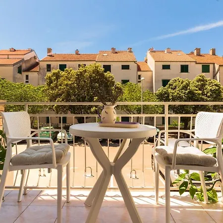 Tatijana Holiday Apartments Makarska Exterior photo